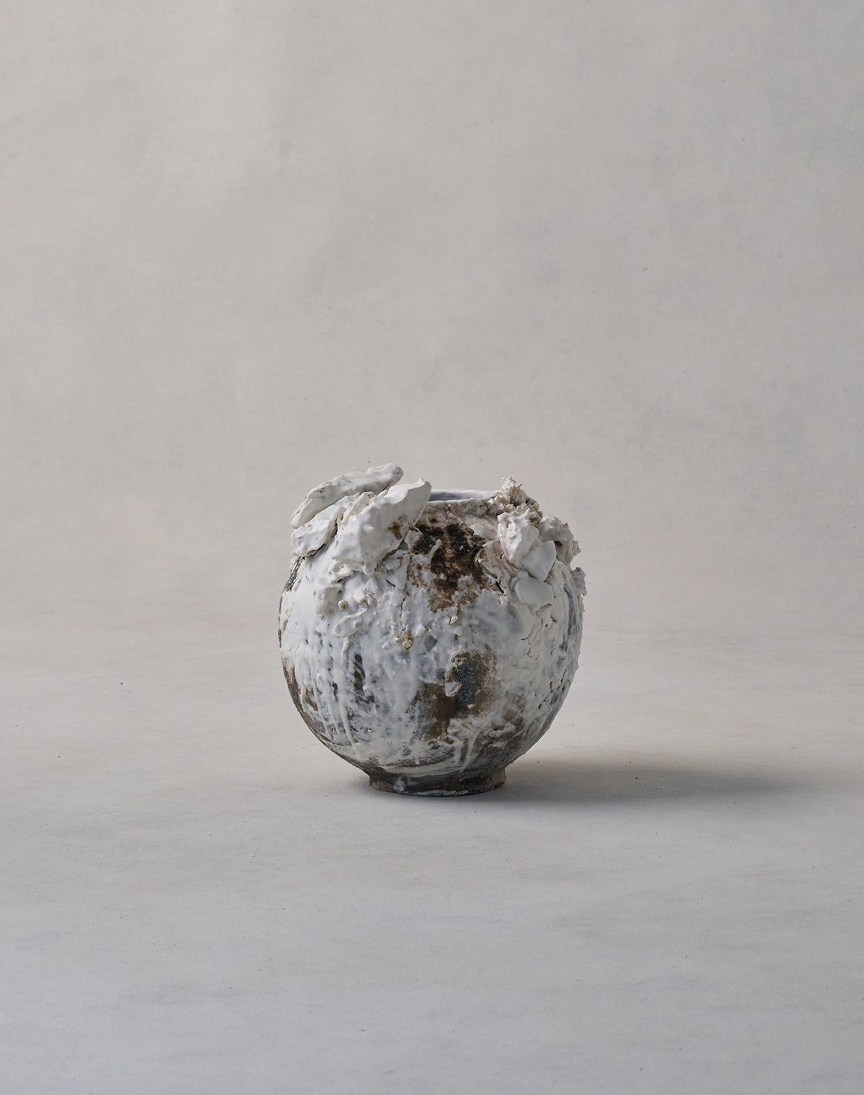 Akiko Hirai 'Small Moon Jar No.04, 2025' (AH2518)