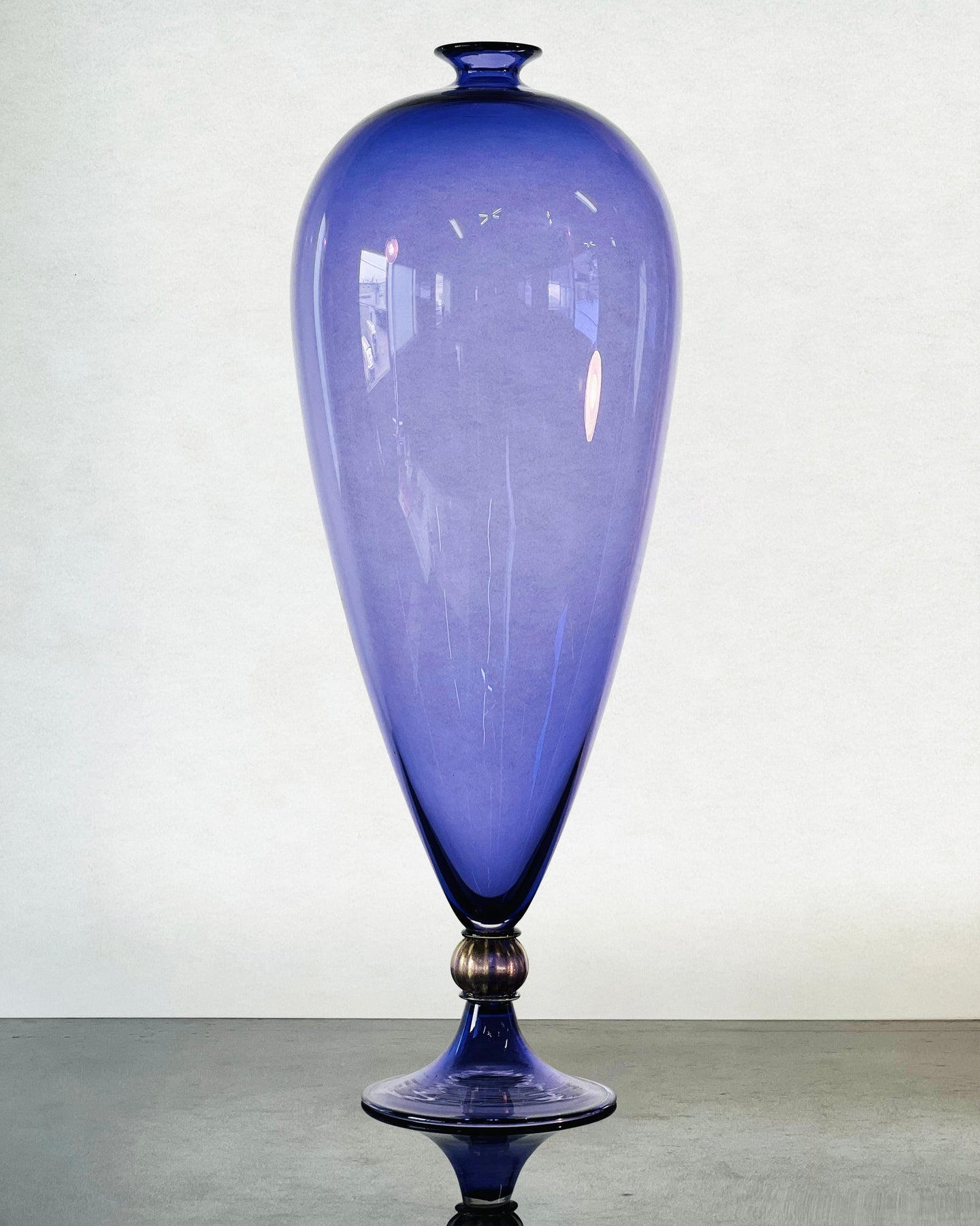 Hyunsung Cho Hyacinth Violet Vase 2023 (HCVV02)