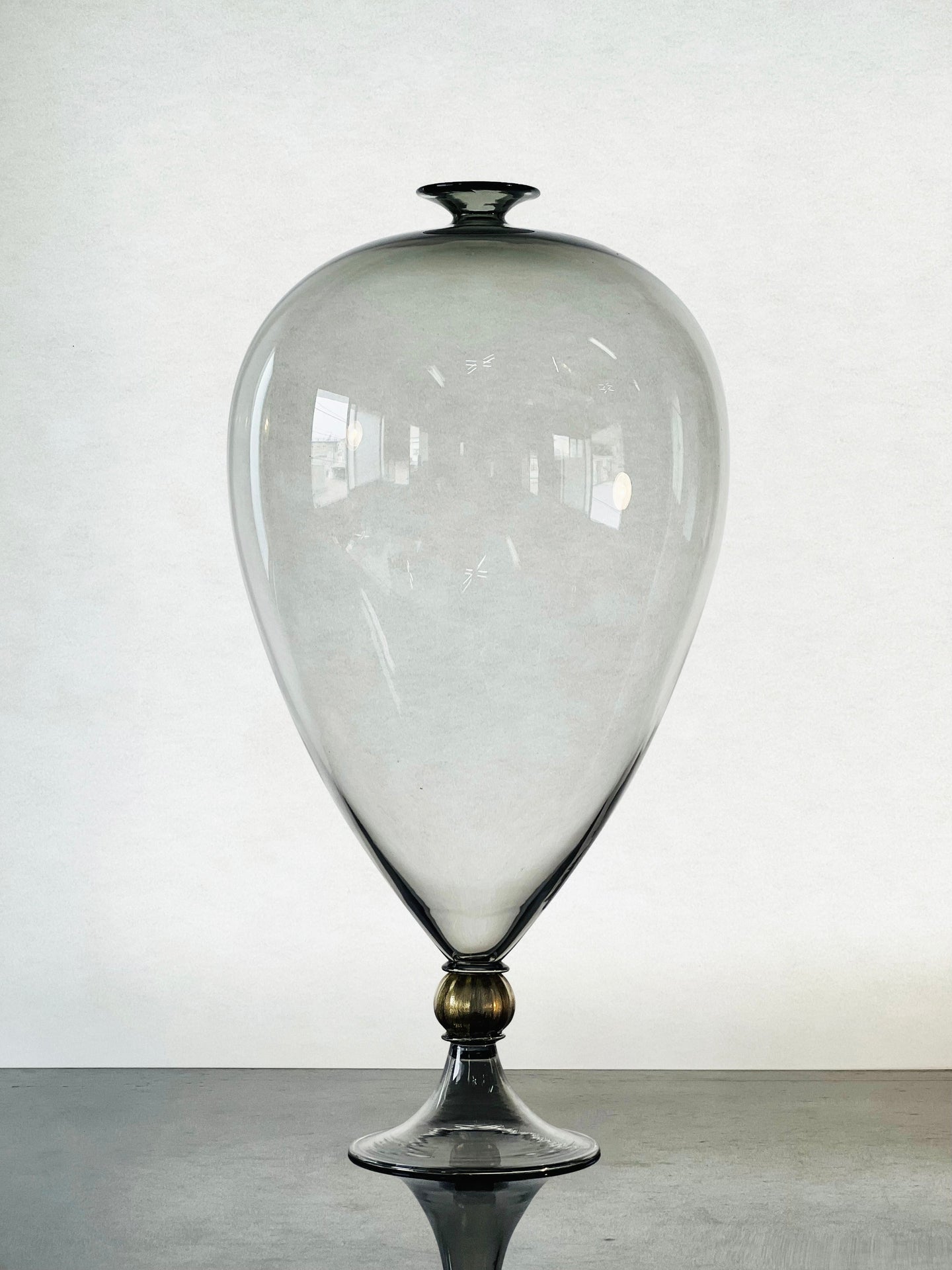 Hyunsung Cho Neutral Grey Large Vase 2023 (HCVV09)