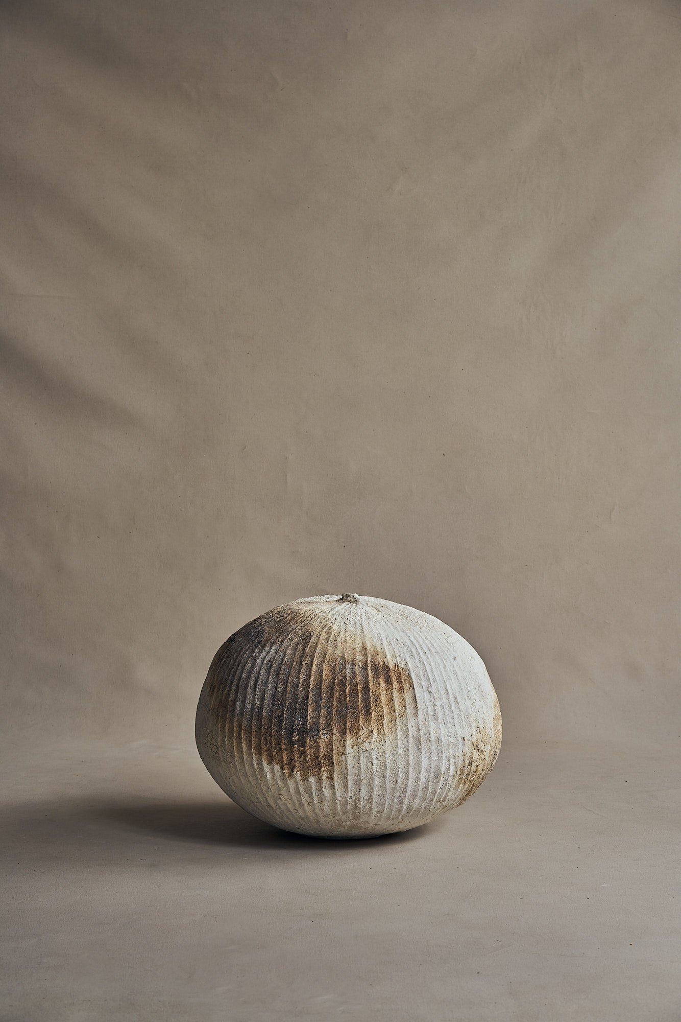 Akiko Hirai Poppy Pod "Untitled" 2021 (Ahpp52)