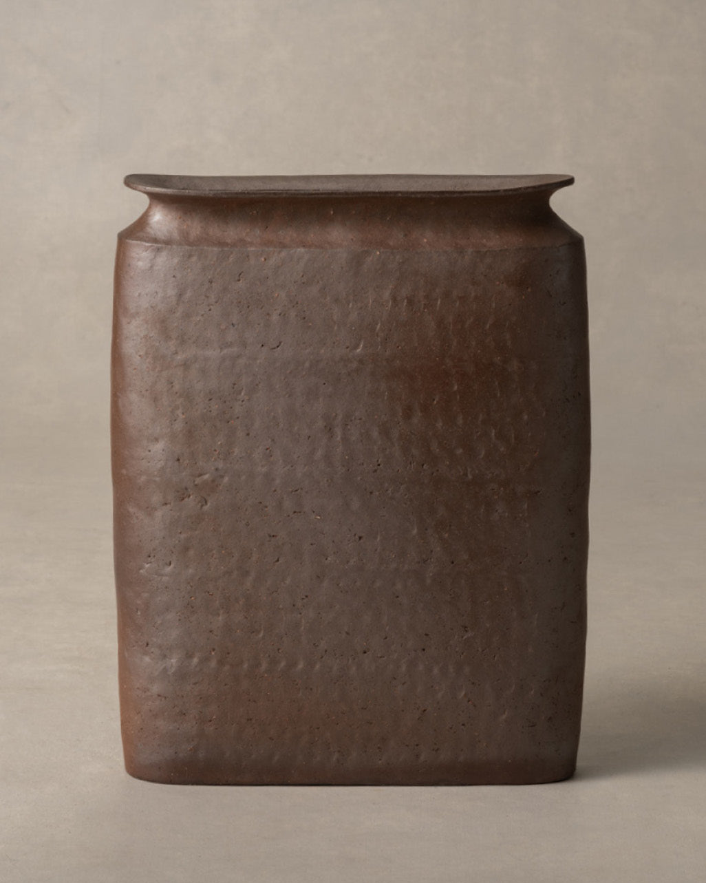 Hitoshi Morimoto Bizen Vase, 2023 (HMEA03)
