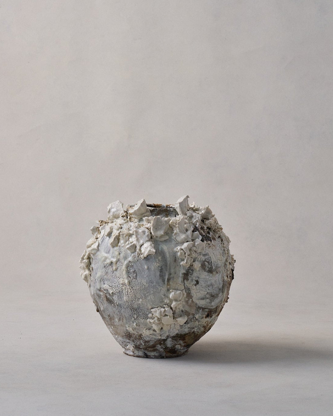 Akiko Hirai 'Medium Moon Jar No.04, 2025' (AH2526)