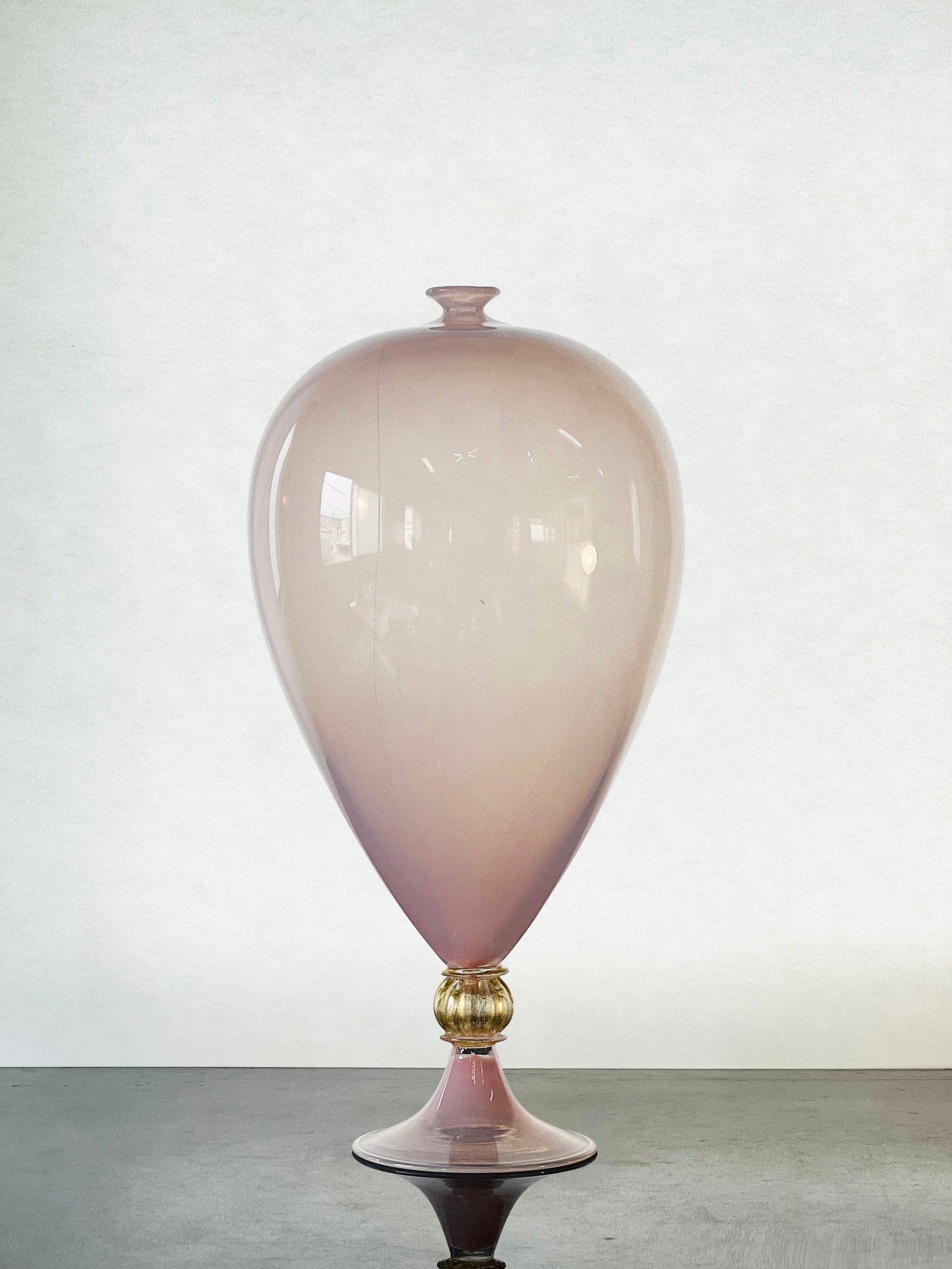 Hyunsung Cho Pink Small Vase 2023 (HCVV10)