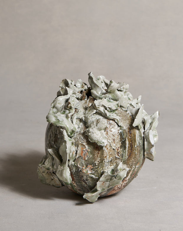 Akiko Hirai Moon Jar "Untitled" 2021, 1-19 (Ahmj119)