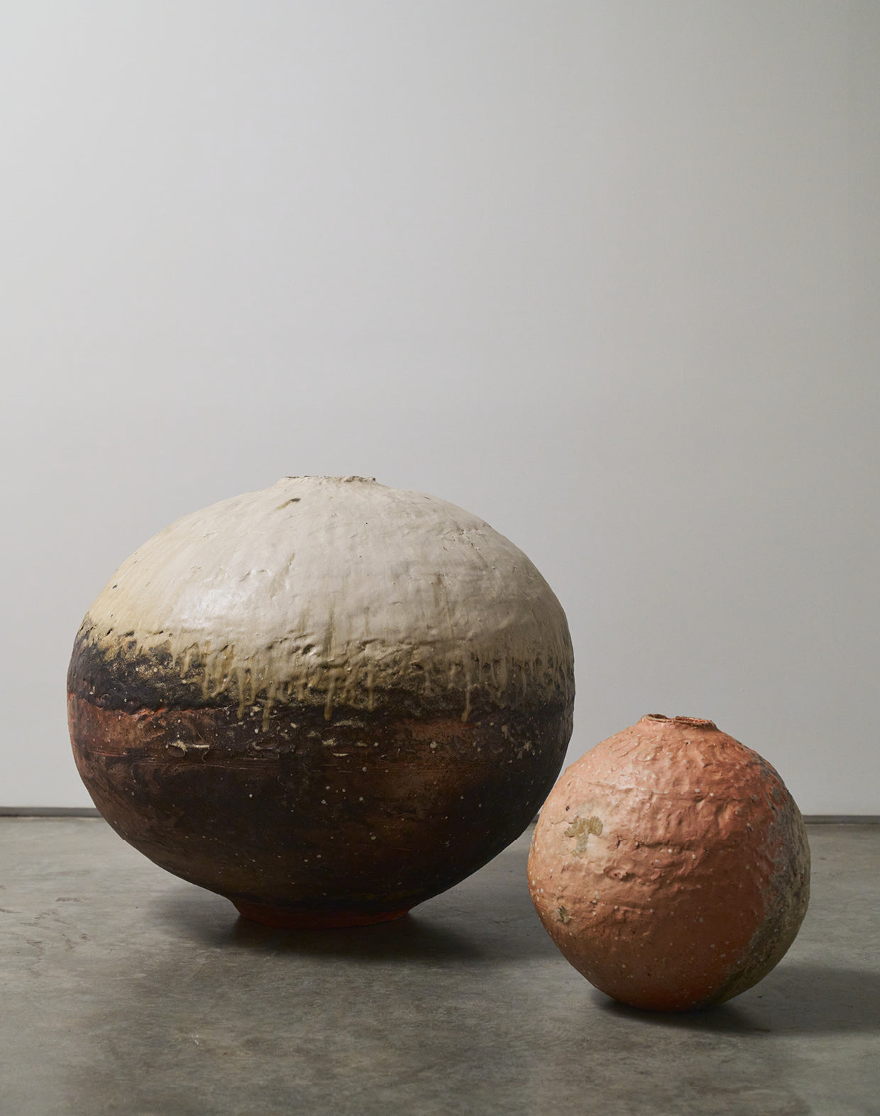 Casey Zablocki, Large Moon Jar, 2023 (CZEA01)