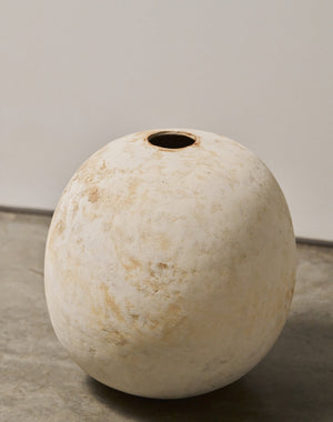 Yoshimitsu Ishihara, Rust Round Vessel, 2022 (YI2406)