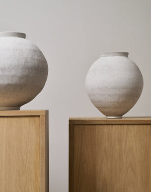 Rick Hintze, Moon Jar No. 1, 2025 (RHMJ01)