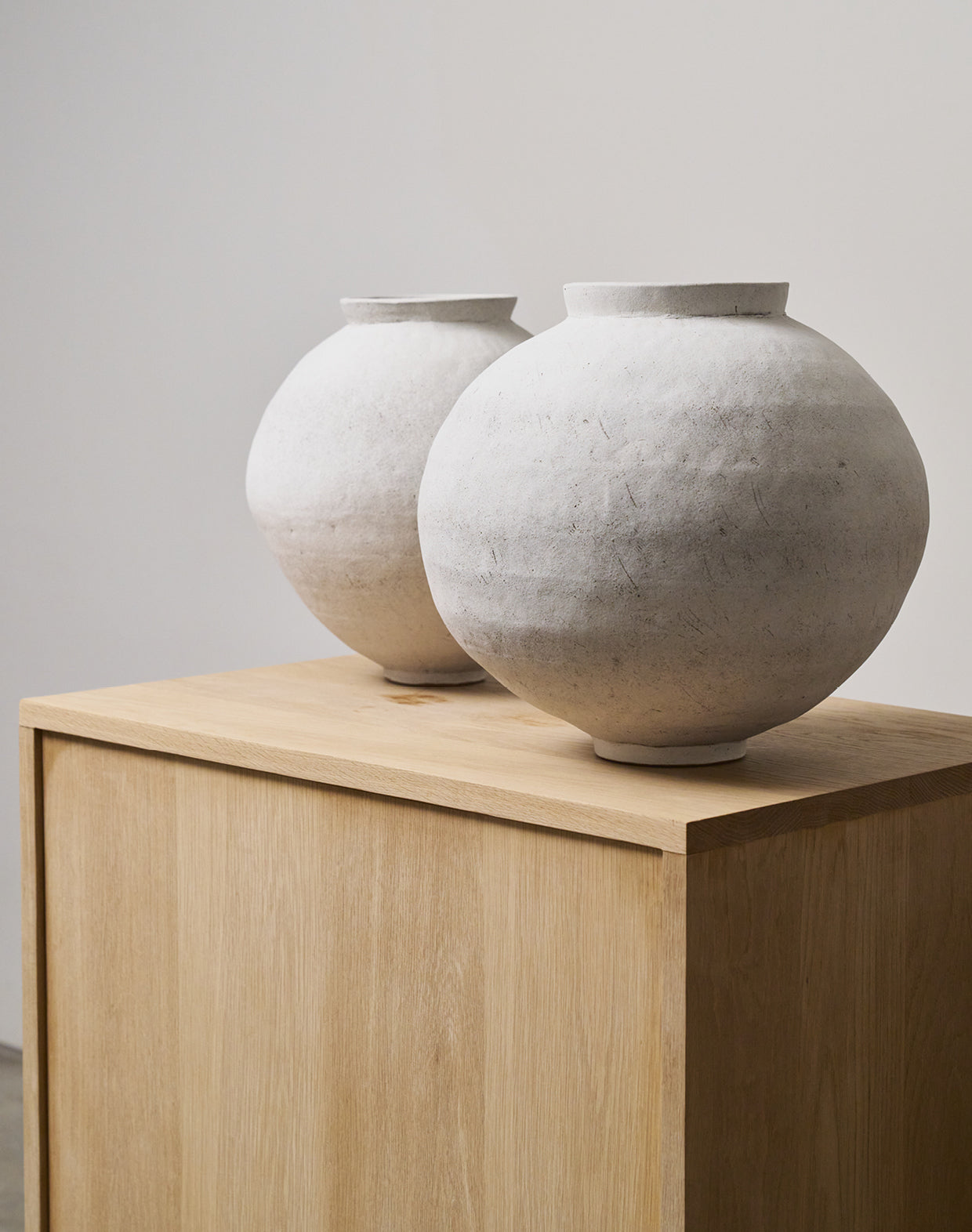 Rick Hintze, Moon Jar No. 3, 2025 (RHMJ03)