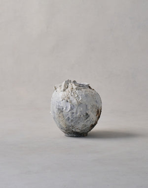 Akiko Hirai 'Small Moon Jar  No.02, 2025' (AH2516)