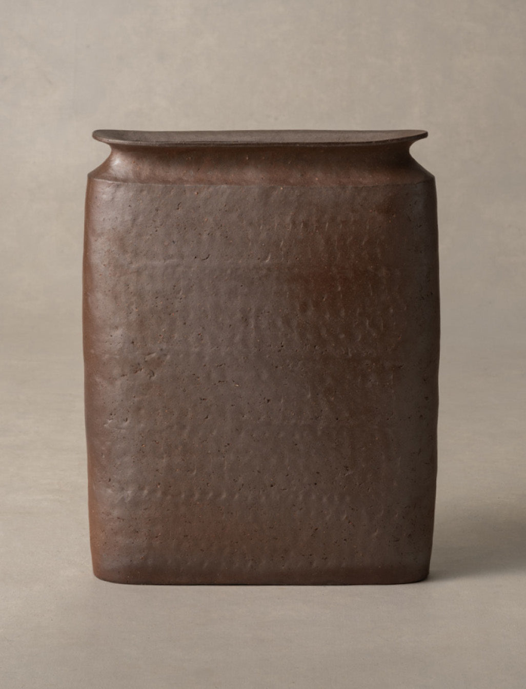 Hitoshi Morimoto Bizen Vase, 2023 (HMEA03)