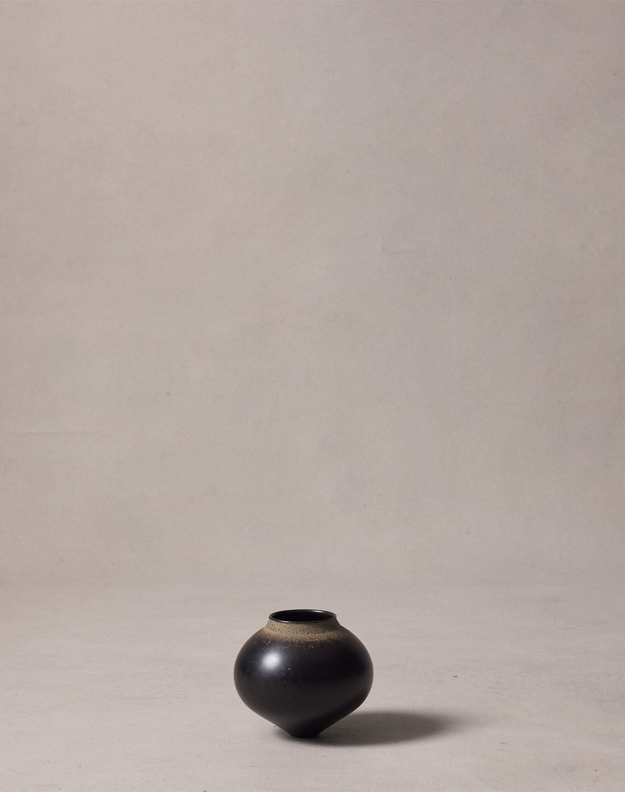 Kenta Anzai Jar ''Untitled No.22'' (KA2422)