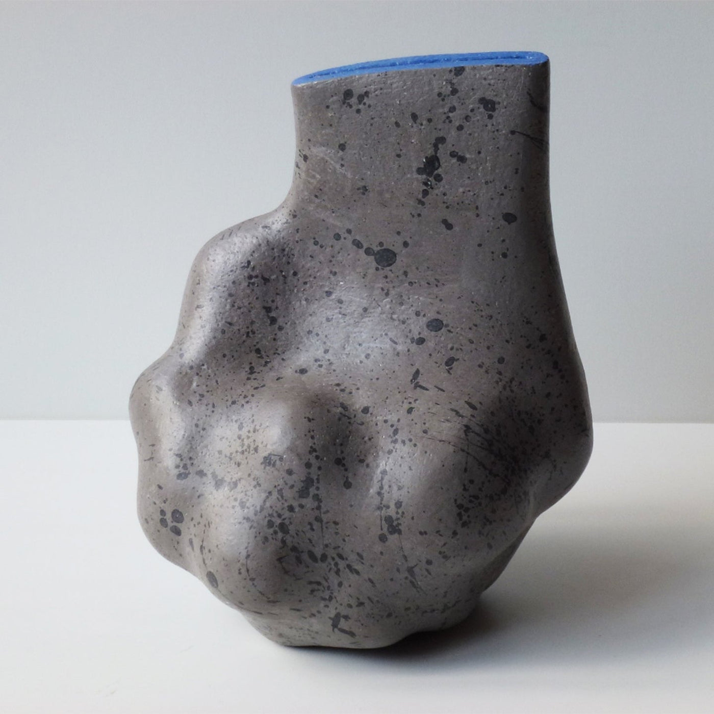 Martin Pearce, Blue Lip I, 2019 (MP1901)