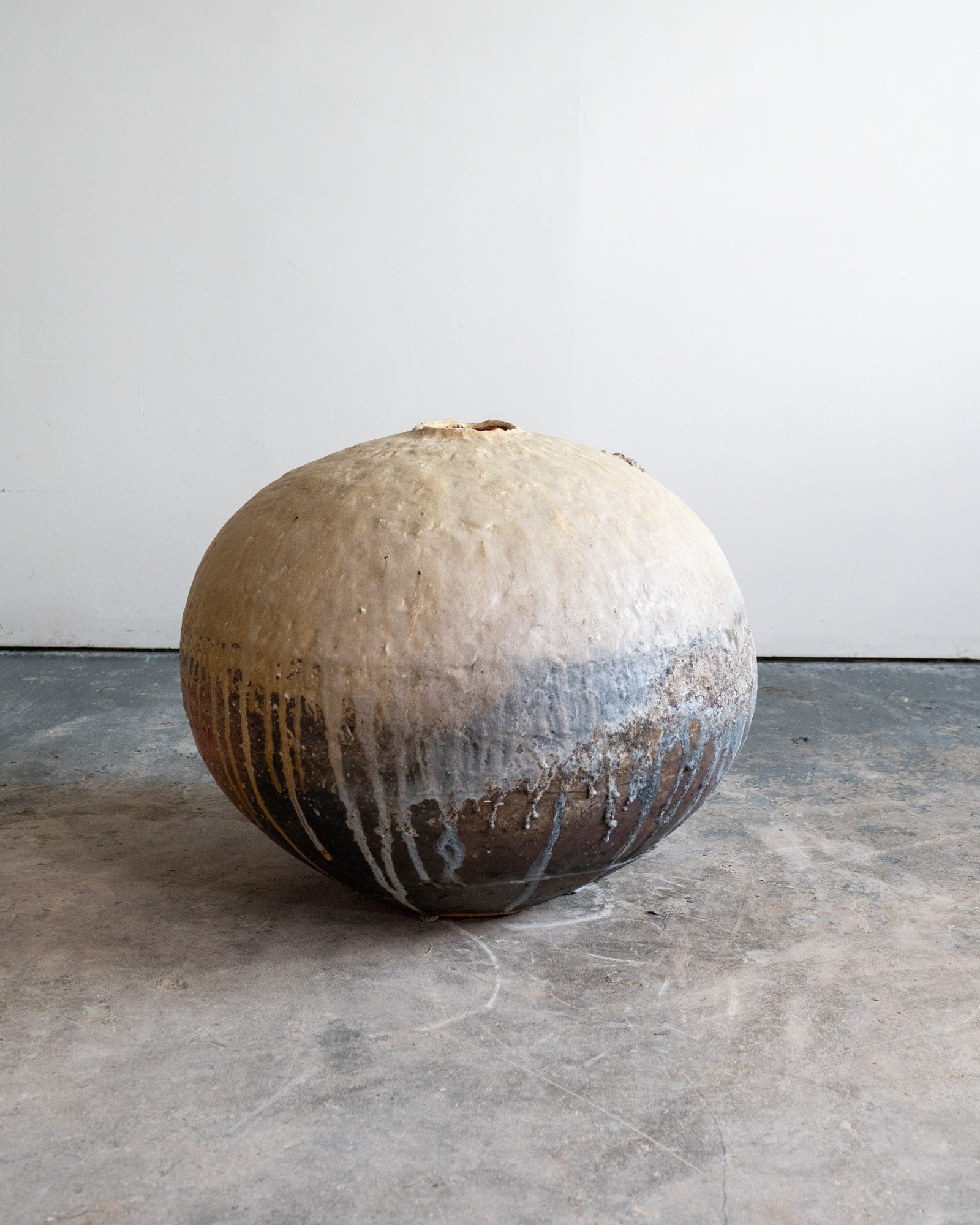 Casey Zablocki, Large Moon Jar, 2025
