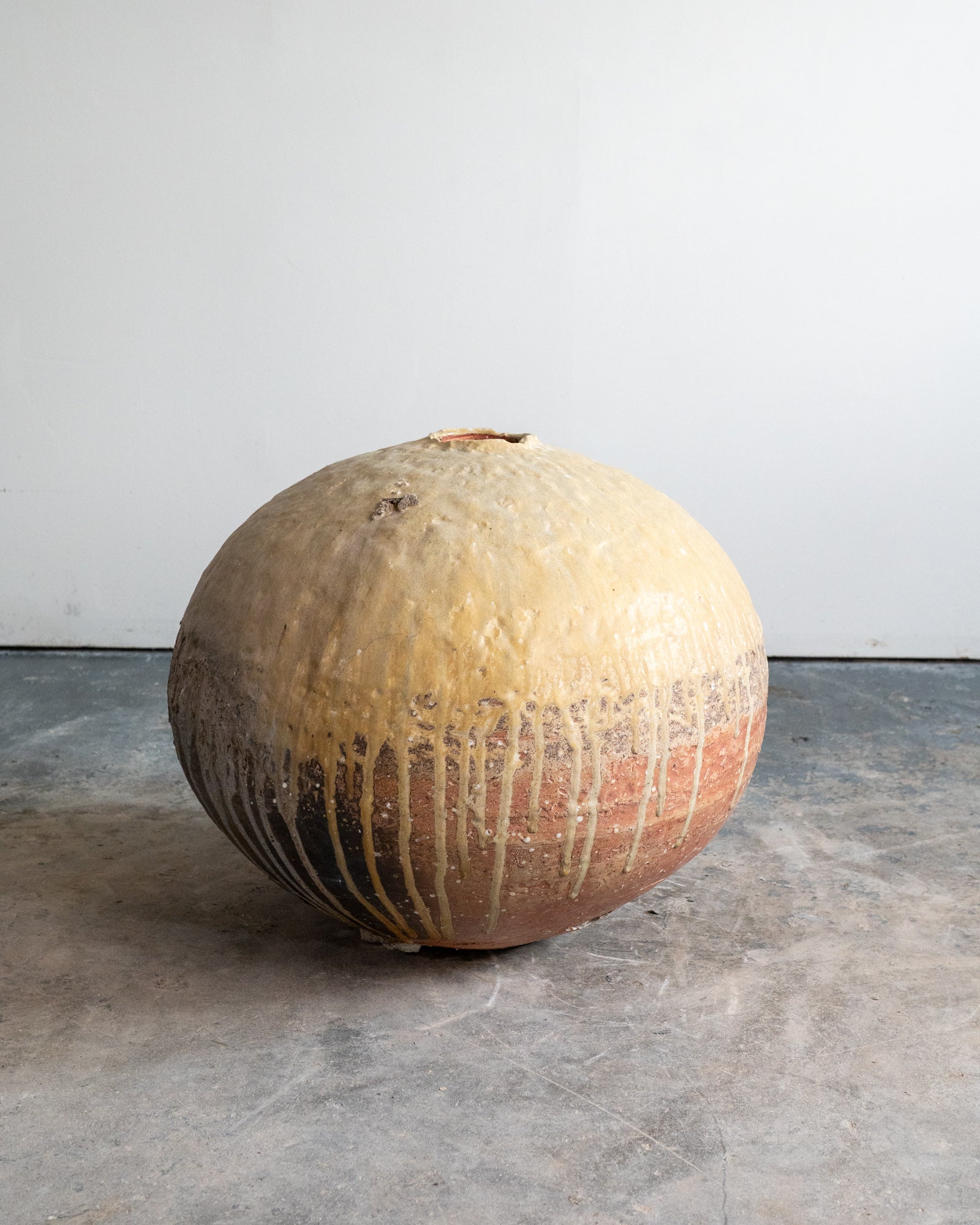 Casey Zablocki, Large Moon Jar, 2025