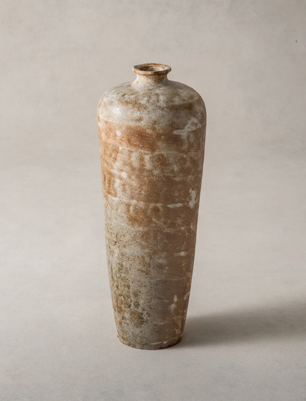 Yoshimitsu Ishihara, Rust Tall Jar, 2023 (YI2437)