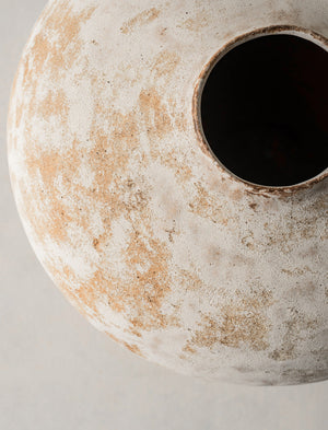 Yoshimitsu Ishihara, Rust Jar, 2021 (YI2403)