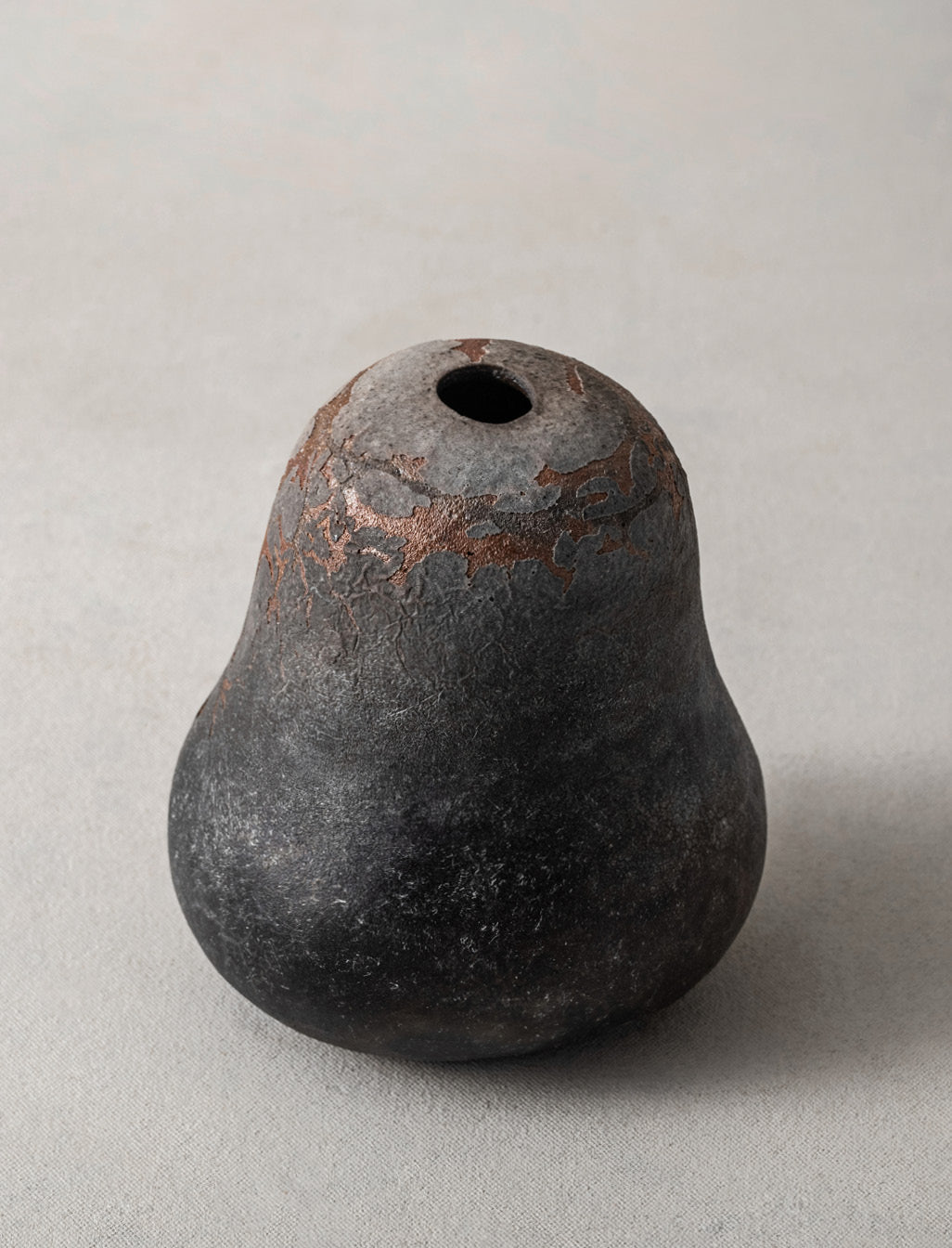 Yoshimitsu Ishihara, 'Stomach' Carbonized Vessel, 2022 (YI2411)