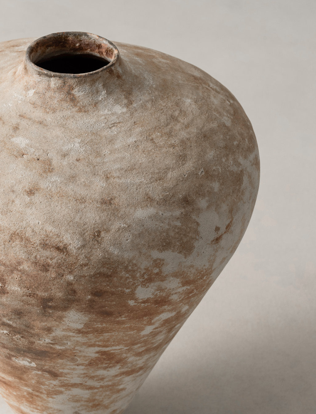 Yoshimitsu Ishihara, Rust Jar, 2022 (YI2418)