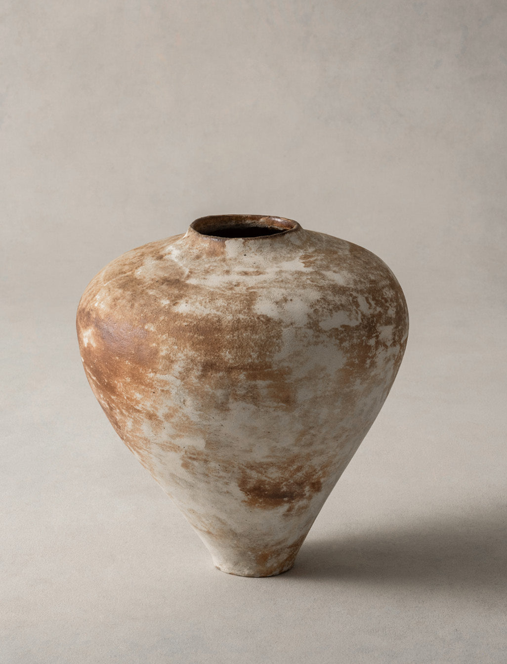 Yoshimitsu Ishihara, Rust Jar, 2022 (YI2427)